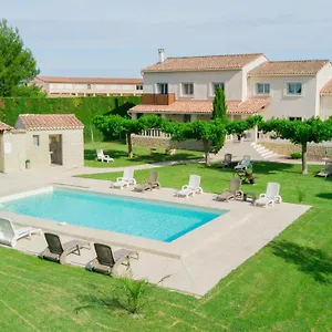 https://le-saint-victor.fr-provencehotel.com