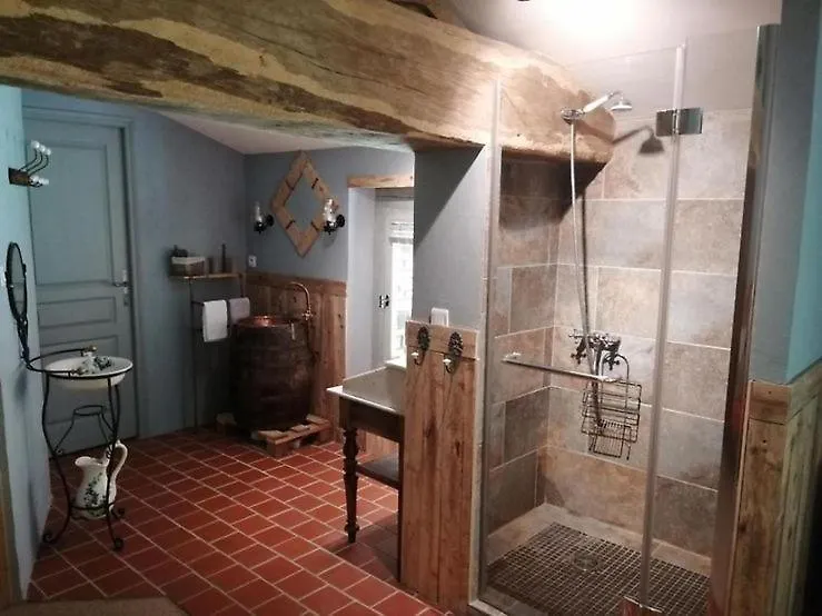 Domaine Des Granges Neuves Hotel Confrancon Guest house