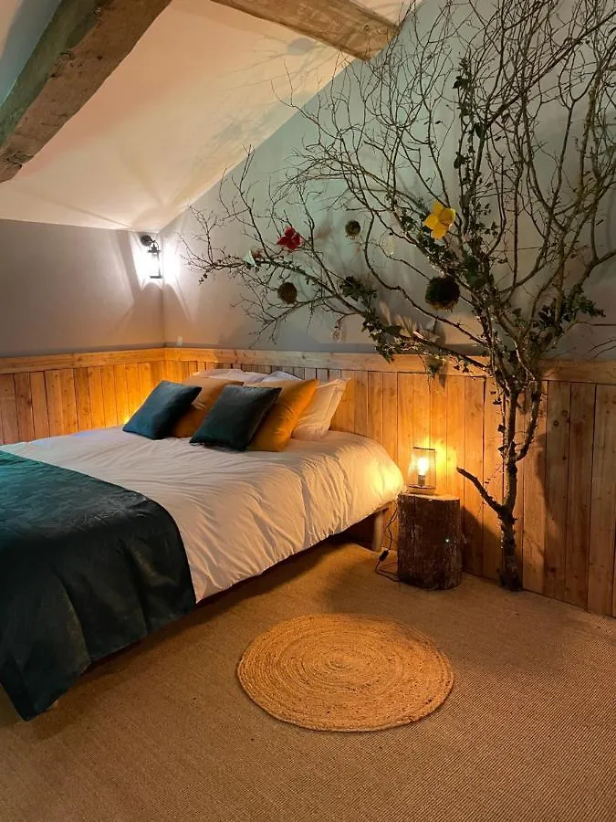 Domaine Des Granges Neuves Hotel Confrancon 0*,